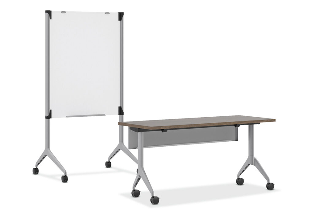 Flexible training setup featuring rolling modular table and wheeled whiteboard